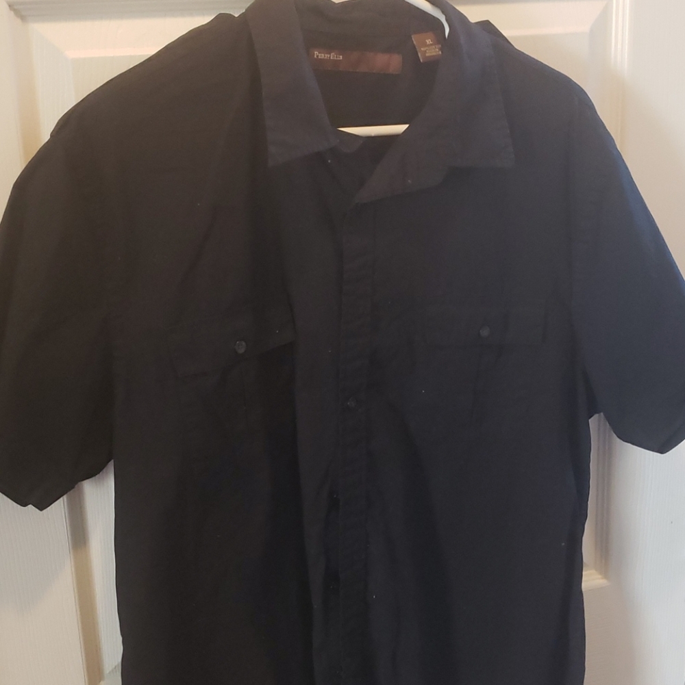 Black shirt